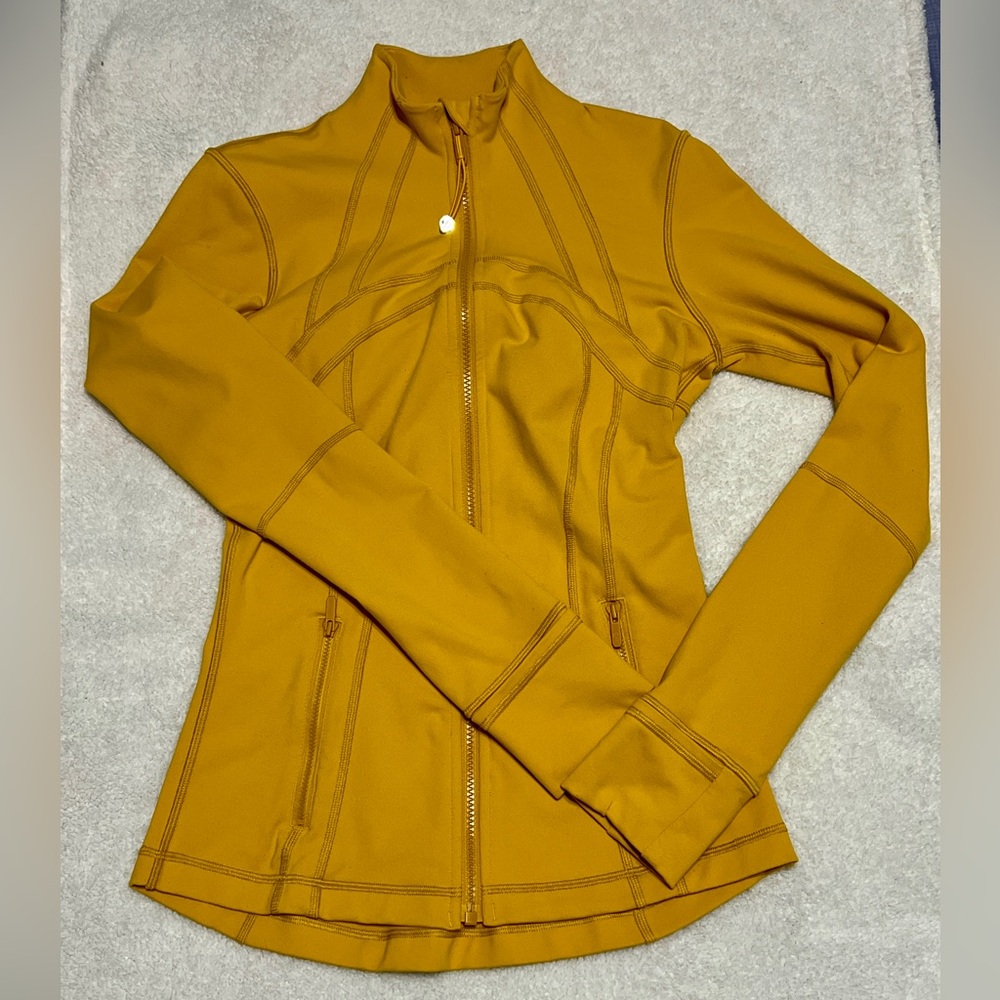 Lululemon Like New Define Jacket sz 6 Mustard Yellow